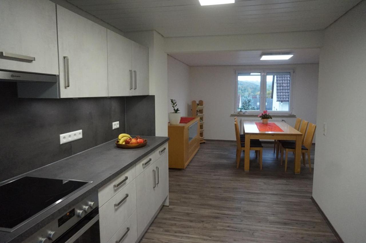 Ferienwohnung Auszeit Zwiefalten エクステリア 写真